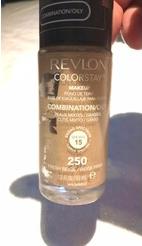 Produktbild Revlon Foundation ColorStay® combination/oily skin 250 Fresh Beige (250 Fresh Beige)