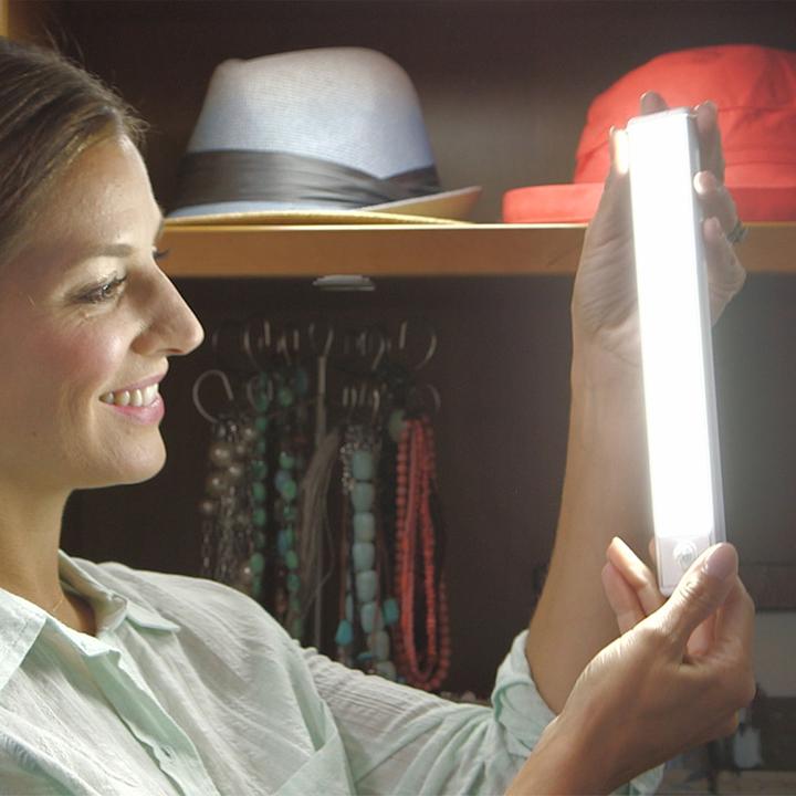 Actual product image HandyLux Slim Bright