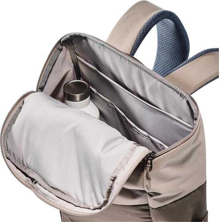Actual product image Deuter UP Stockholm (22 l)