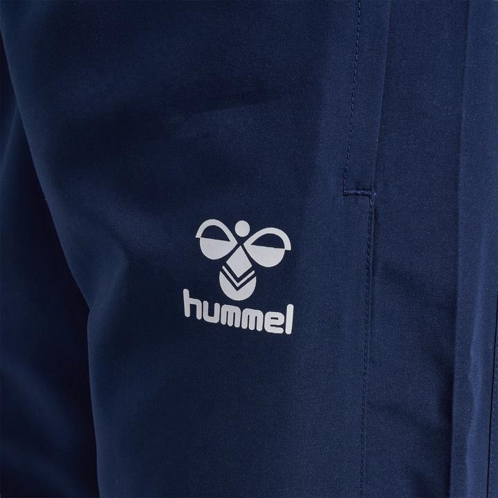 Actual product image hummel Hmltravel Woven Pants Woman (S)