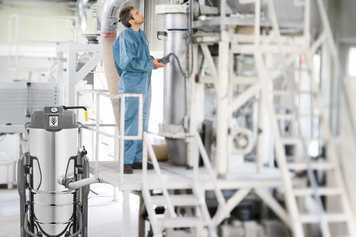 Produktbild Kärcher Industriesauger IVS 100/55 M (Nass-Trockensauger)