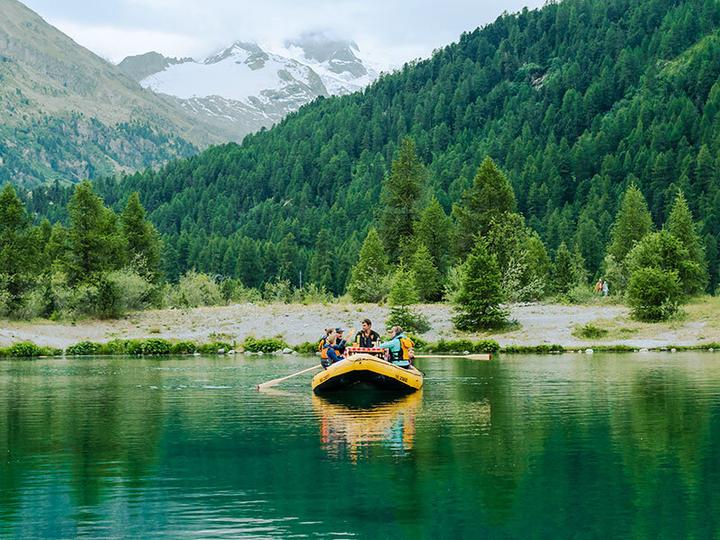 Produktbild Smartbox Raclette-Genuss auf einem Rafting-Boot im Engadin für 4 Personen (4 Pers.)
