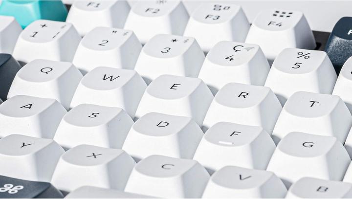Actual product image Keychron Q1 Max (CH, Cable, Wireless)