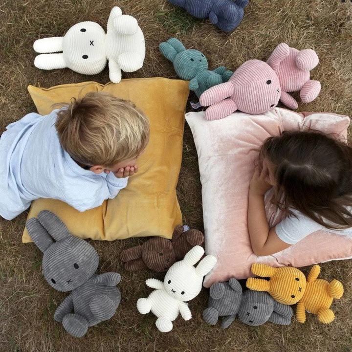 Image du produit Bon Ton Toys Miffy Corduroy (23 cm)