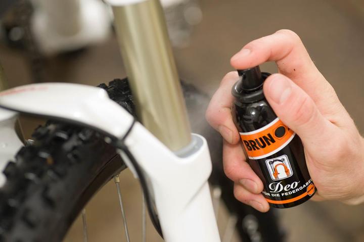 Actual product image Brunox Deo for suspension fork (100 ml, Fork/damper oil, Seal care products)