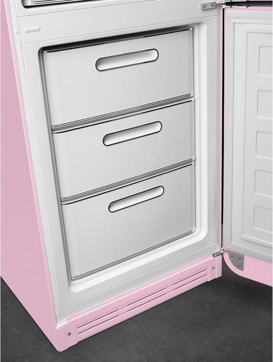 Image du produit Smeg Style rétro FAB32RPK5 (331 l)