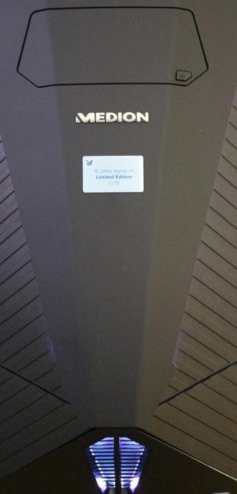 Image du produit Medion Erazer - Édition limitée 15 ans digitec (Intel Core i7 6700K, 32 Go, 512 Go, GeForce GTX 1080)