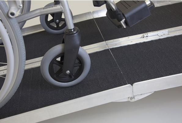 Produktbild The Ramp People Vierfach faltbare Rampe Economy 30 cm