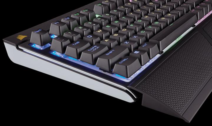 Produktbild Corsair Gaming STRAFE RGB SILENT (CH, Kabelgebunden)