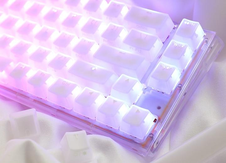 Produktbild Ducky One 3 Aura White SF Gaming Tastatur, RGB LED - Gateron Baby Kangaroo (DE, Kabelgebunden)