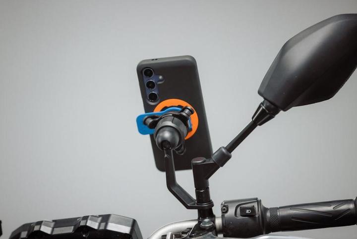 Actual product image Quad Lock Mirror Stem Mount