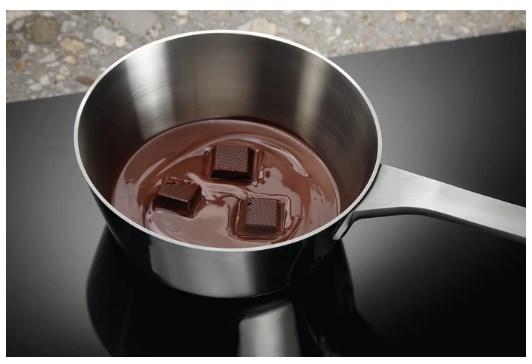 Image du produit Electrolux LIL83443 Noir Encastrable 78 cm Induction 4 Cuiseur(s)