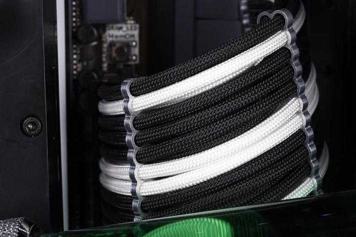 Actual product image Alphacool AlphaCord (1 x)