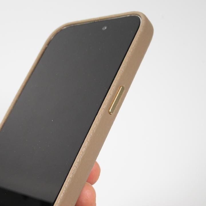 Immagine prodotto PhoneLook Copertina in pelle di vitello di lusso completamente granulata con pulsanti in metallo e MagSafe (Apple iPhone 15 Pro Max)
