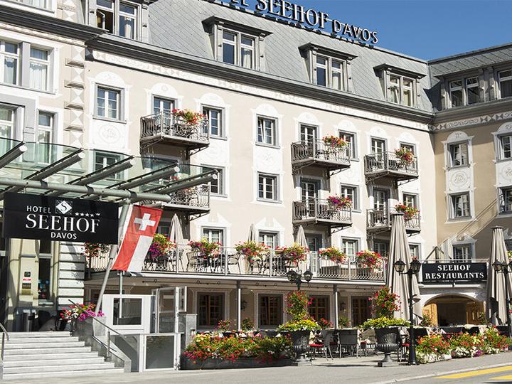 Image du produit Smartbox 1 nuit de luxe en hôtel 5* à Davos avec souper et spa pour 2 personnes (2 pers.)