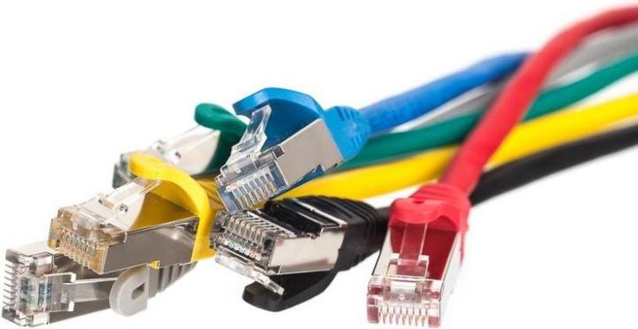 Actual product image Netrack BZPAT10FY patch cable RJ45 (F/UTP, CAT5e, 10 m)