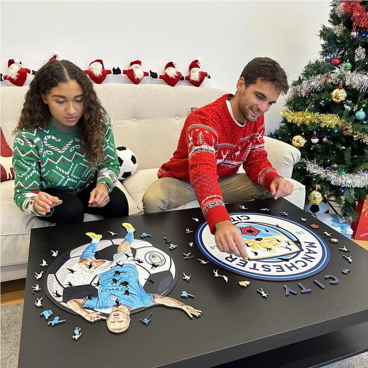Actual product image Iconic Man City FC - Erling Haaland - Wooden Puzzle Size S (150 pieces) (150 pieces)