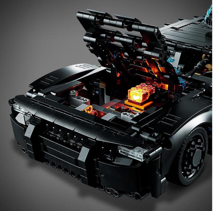 Image du produit LEGO La Batmobile de Batman (42127, LEGO Technic)