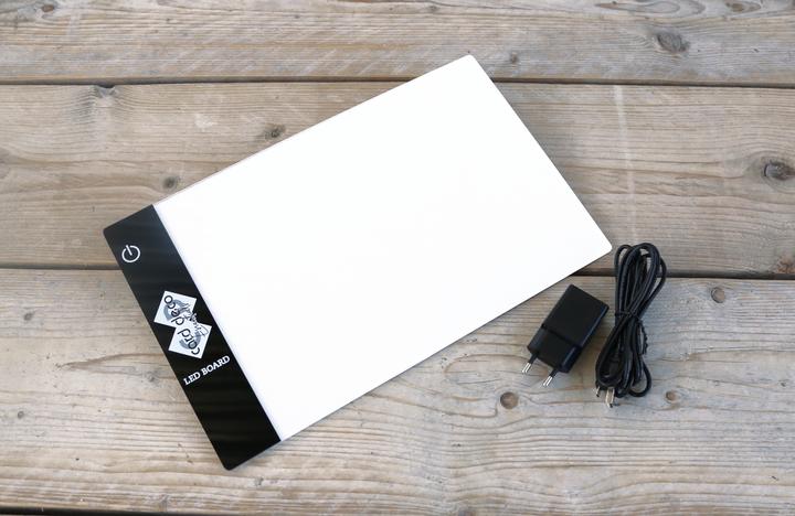 Actual product image Card Deco Essentials LED light panel