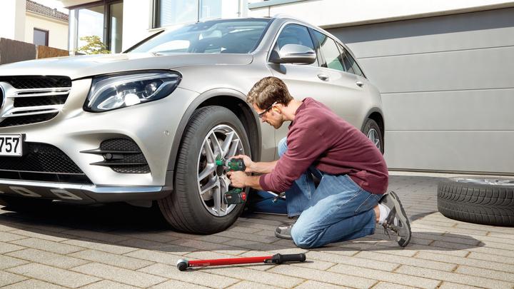 Produktbild Bosch Home & Garden UniversalImpactDrive 18V-350 (Akkubetrieb)