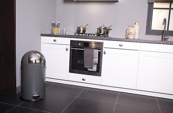 Actual product image kaiserkraft Push waste bin (33 l)