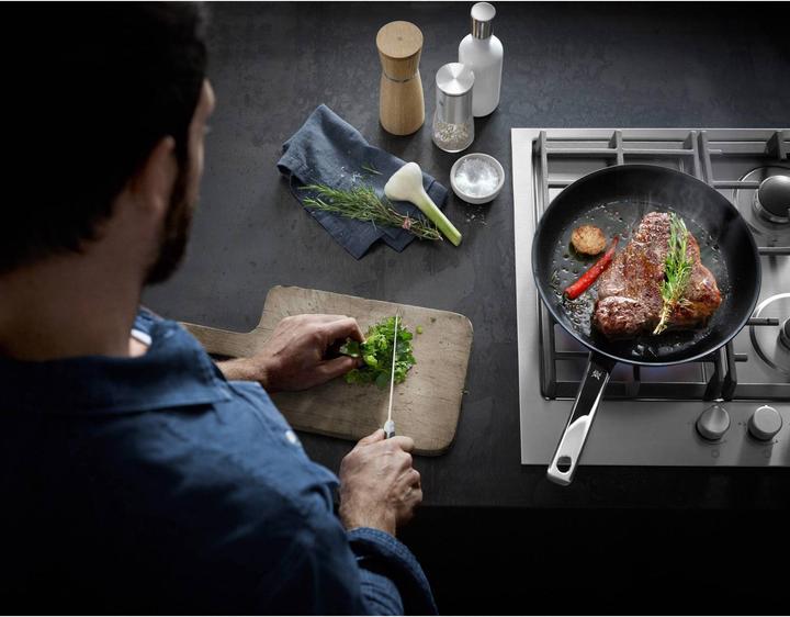 Produktbild WMF Pfanne Bratpfanne 24cm Steak Profi Mehrschichtmaterial beschichtet Induktion (24.24 cm, Bratpfanne, Aluminium)