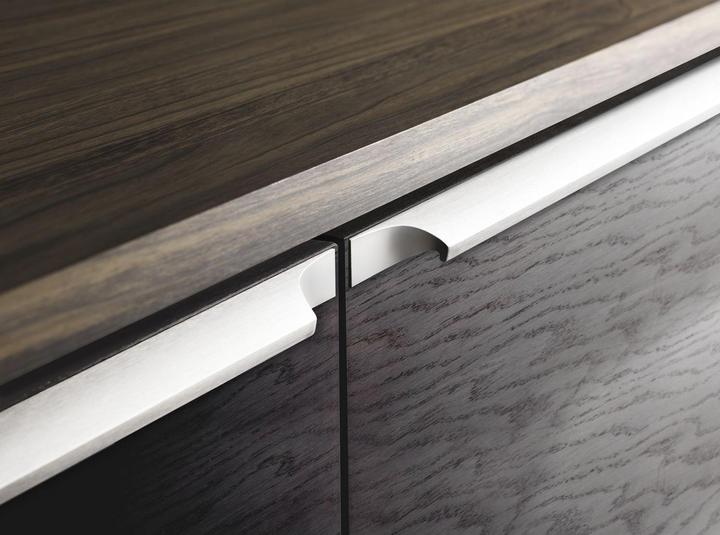 Produktbild Furnipart Griffleiste Primo LA 2 x 84,5 mm, Länge 289 mm, Aluminium Edelstahl Effekt