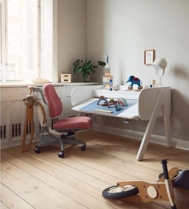 Actual product image Flexa Woody desk with tilt function White