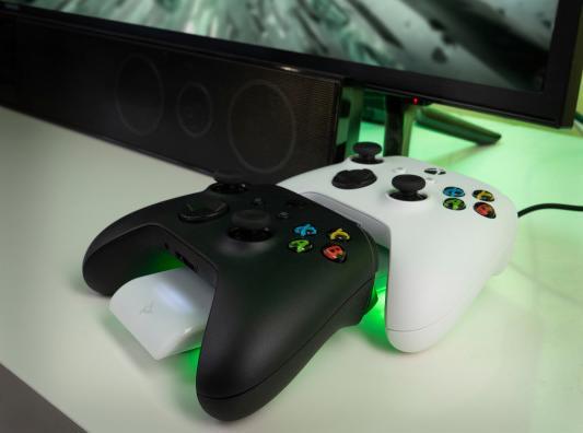 Produktbild PDP Metavolt Dual Charger (Xbox Series S, Xbox Series X, Xbox One X, Xbox One S)