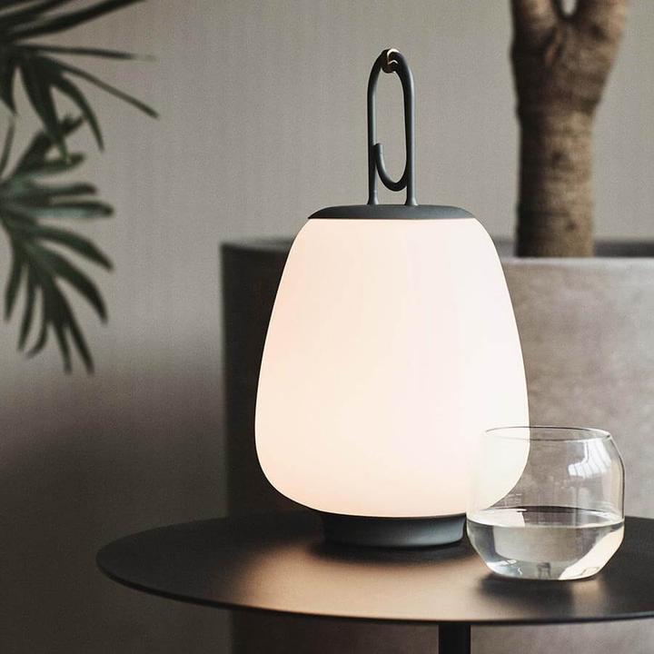 Produktbild &Tradition Lucca SC51 Outdoor Portable Opal Glass/Black (400 lm)