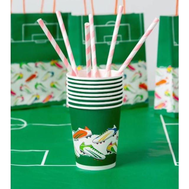 Produktbild TALKING TABLES Fussball Trinkbecher - 8 Stück aus Karton (8 x)