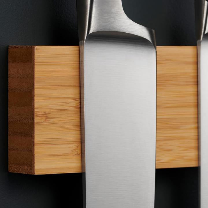 Actual product image Magnetic bar