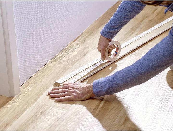 Produktbild tesa Montageband für Tapete & Putz, doppelseitiges Montageklebeband (19 mm)