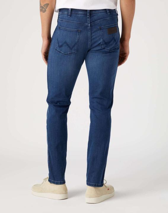 Actual product image Wrangler Slim Fit Larston Jeans (30)