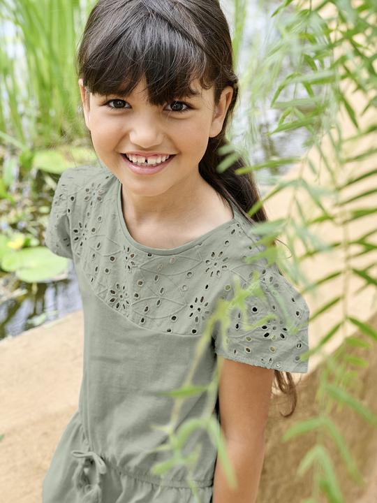 Produktbild Vertbaudet Mädchen Kleid mit Lochstickerei (140)
