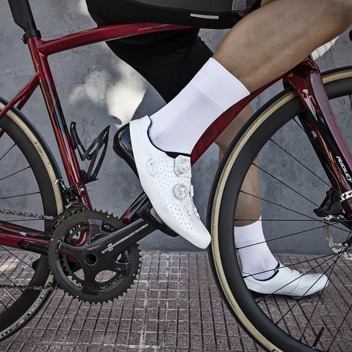 Actual product image GripGrab Lightweight SL Cycling Socks (38 - 41)