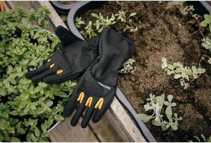 Produktbild Fiskars Strauchpflege Handschuhe Gr.8 (8)