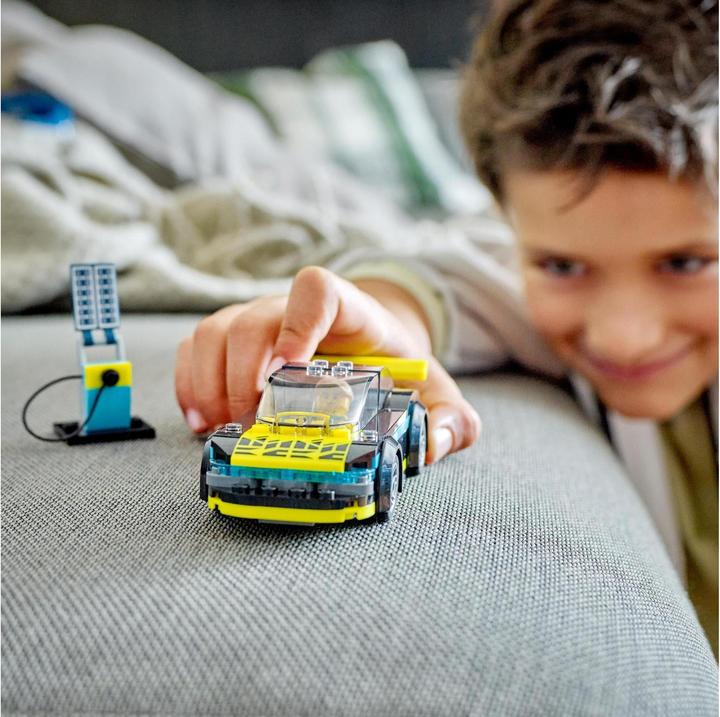 Produktbild LEGO Elektro-Sportwagen (60383, LEGO City)