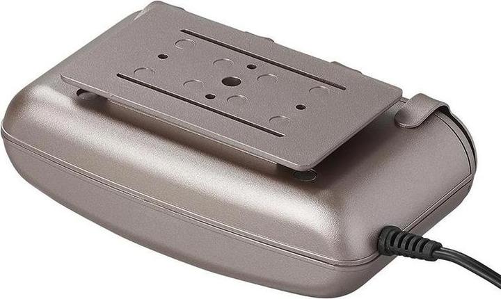 Actual product image ProPlus Quadruple socket incl. holder