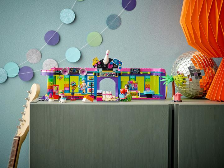 Immagine prodotto LEGO Discoteca a rulli (41708, LEGO Friends)