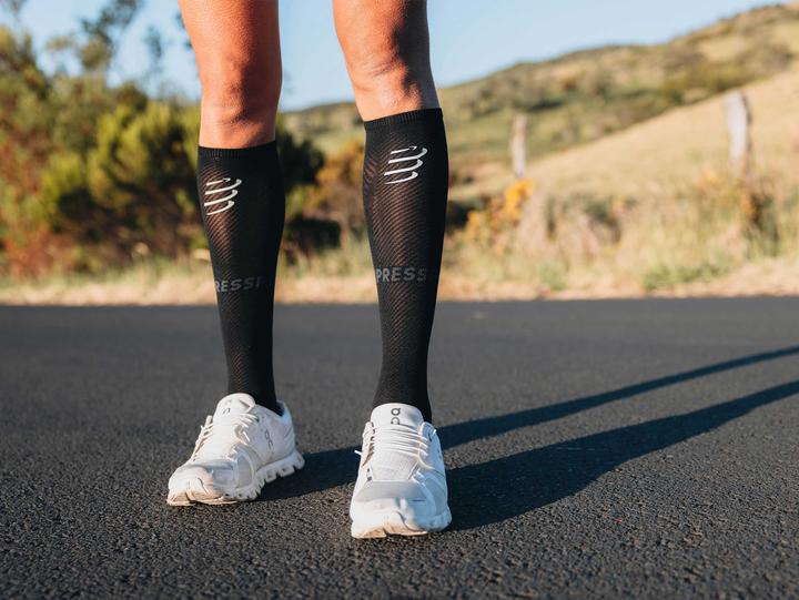 Image du produit Compressport FULL SOCKS Oxygen noir (42 - 44)