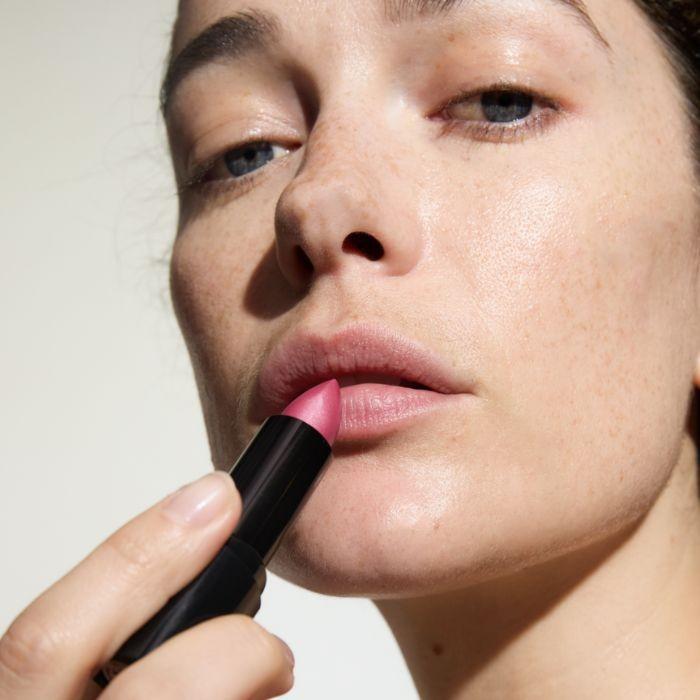 Image du produit Dr. Hauschka Limited Edition - Lipstick 02 Mandevilla (Noir)