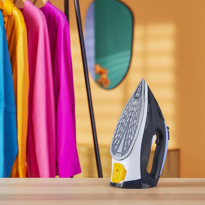 Produktbild Philips Dampfbügeleisen (2800 W, 250 g/min)