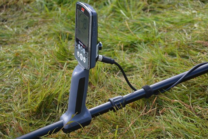 Produktbild Minelab EQUINOX 800 + Pro-Find 35