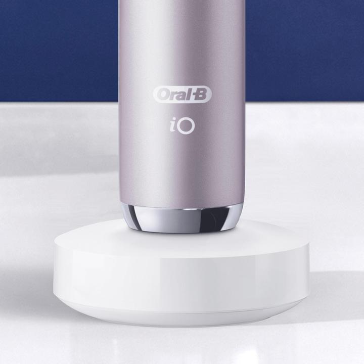 Actual product image Oral-B iO Series 9N (Oscillating toothbrush)