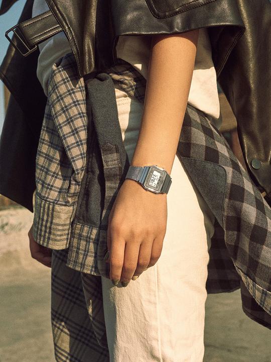 Image du produit Casio Vintage A700WEM-7AEF (Montre numérique, 37.40 mm)