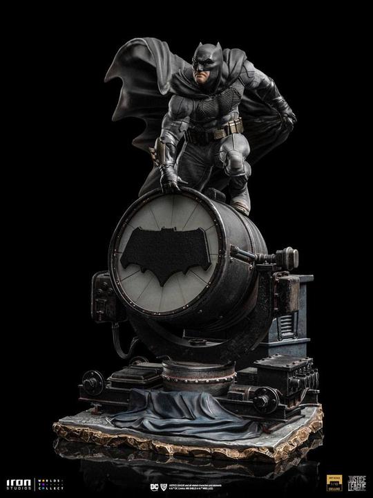 Produktbild Iron Studios Zack Snyder's Justice League Deluxe Art Scale Statue 1/10 Batman on Batsignal 28 cm