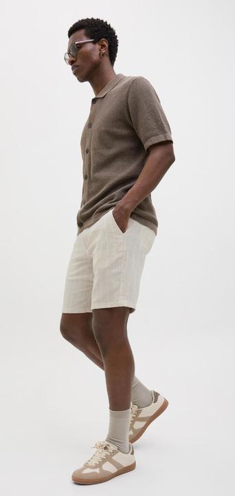 Actual product image Jack & Jones Tapered Fit Shorts Shorts (M)