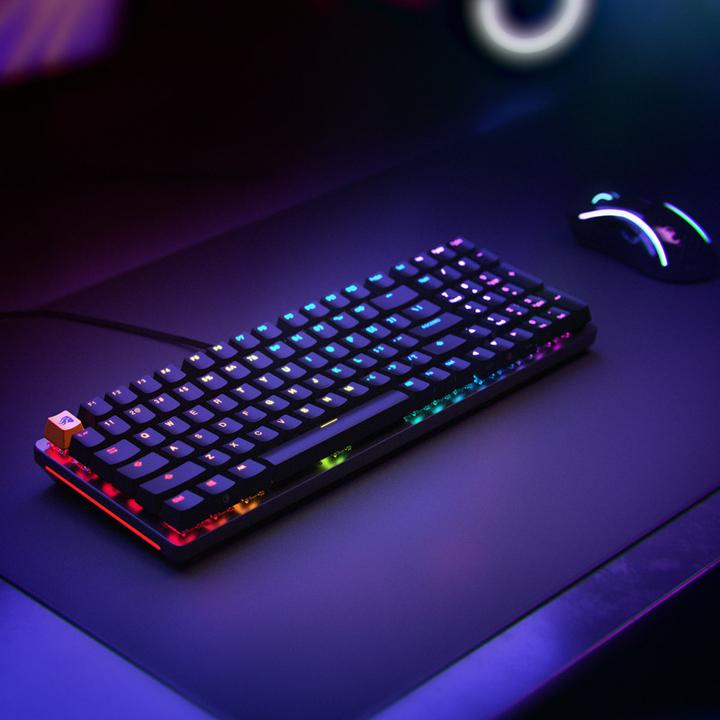 Actual product image Glorious PC Gaming Race Gmmk 2 (DE, Cable)