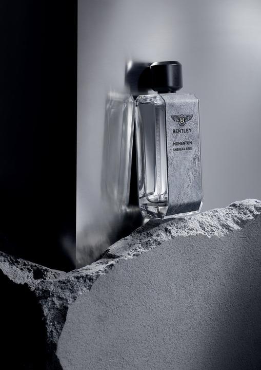 Produktbild Bentley Momentum Unbreakable (Eau de Parfum, 100 ml)